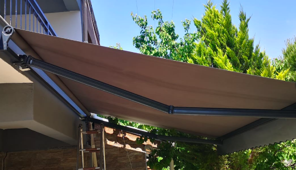 Klasik (Mafsallı) Tente Galeri Resmi